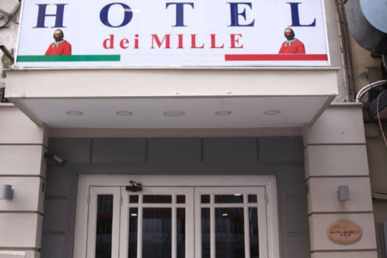 Hotel Dei Mille Napels Buitenkant foto